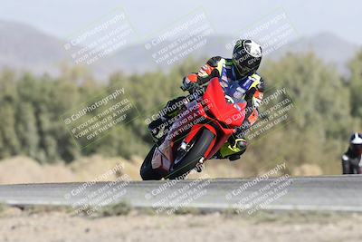 media/Dec-01-2025-Moto Forza (Mon) [[2daa91e15f]]/2-Intermediate Group/Session 2 Turn 9 Entry/